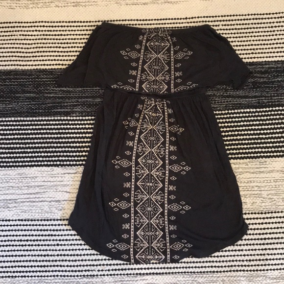 Billabong. Small. Strapless Dress - Picture 1 of 1